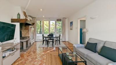 Appartement - 74 m² - 2 pièces