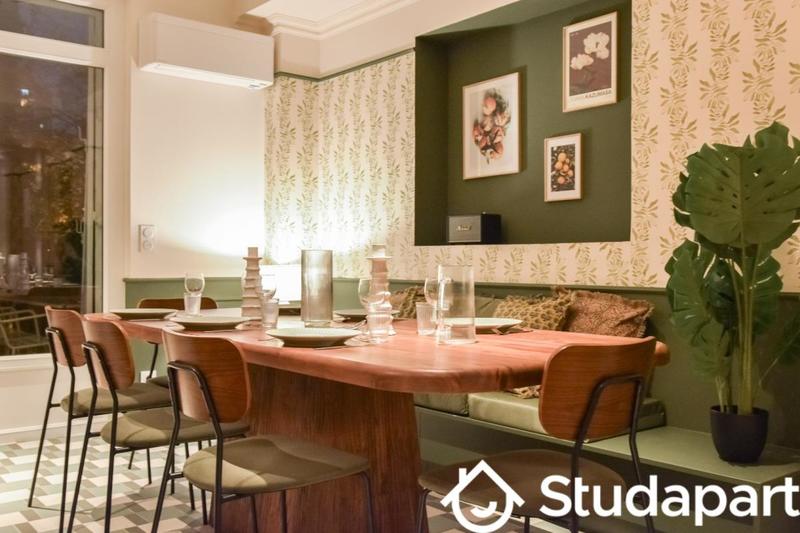 Chambre - 17 m² - 1 pièce