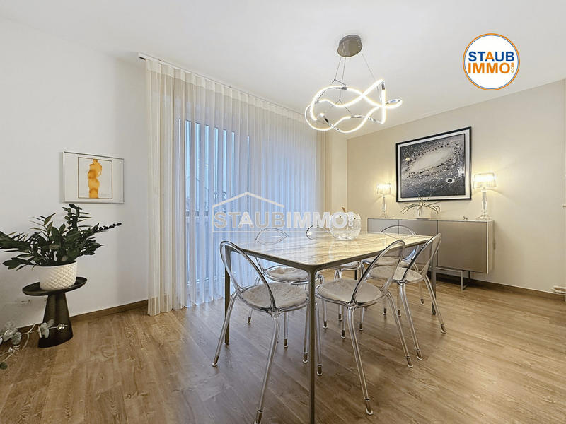 Appartement - 98 m² - 3 pièces