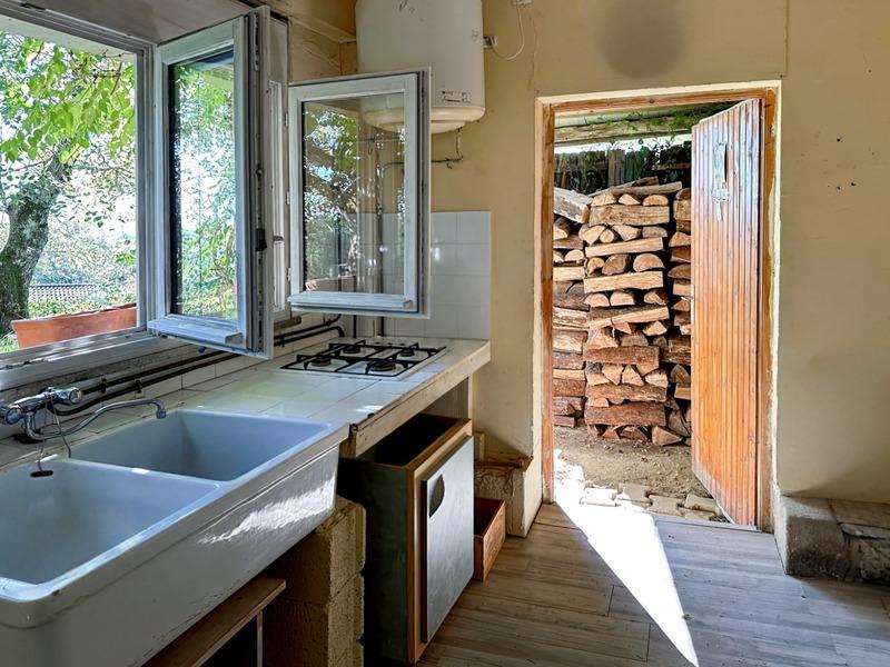 Maison - 221 m² - 6 pièces