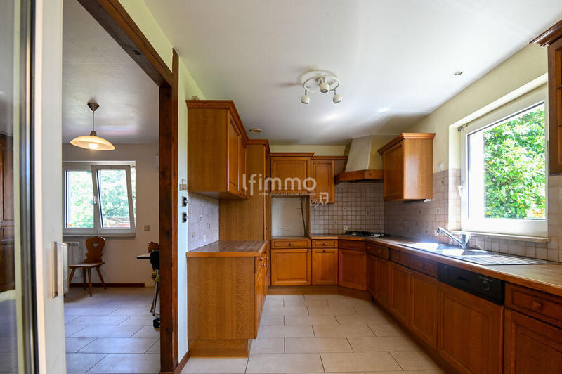 Maison - 194 m² - 8 pièces