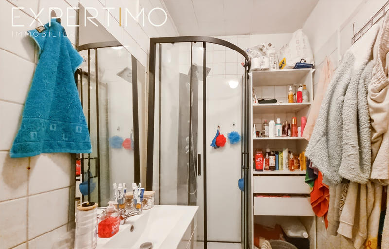 Maison - 111 m² - 7 pièces