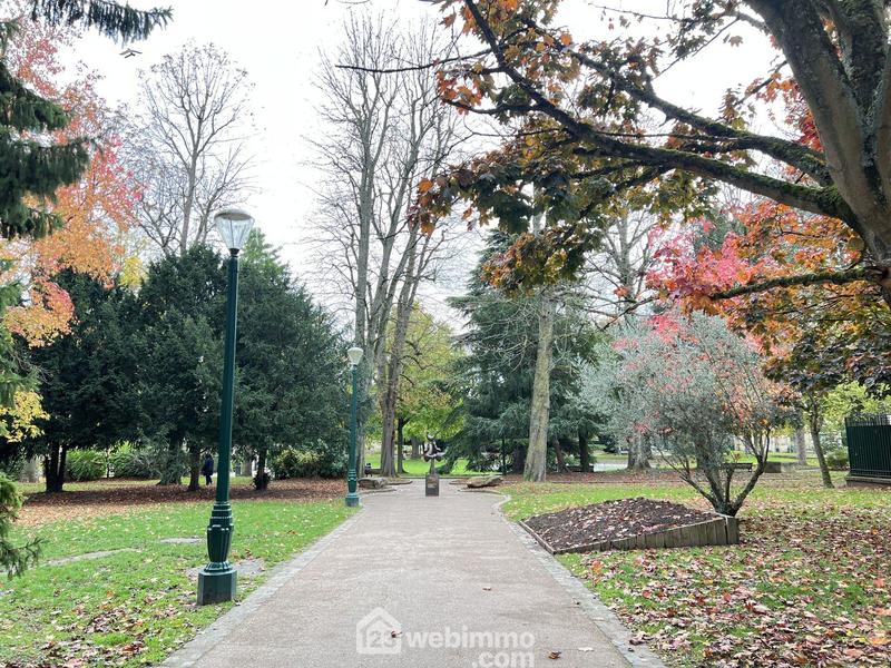 Appartement - 75 m² - 4 pièces