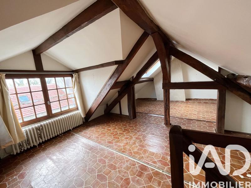 Maison - 153 m² - 8 pièces