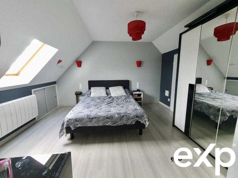 Maison traditionnelle - 124 m² - 7 pièces