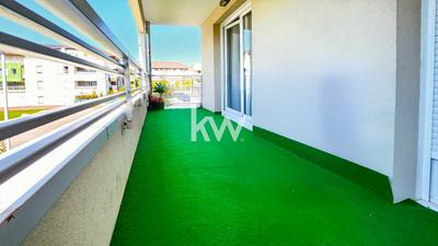 Appartement - 79 m² - 4 pièces