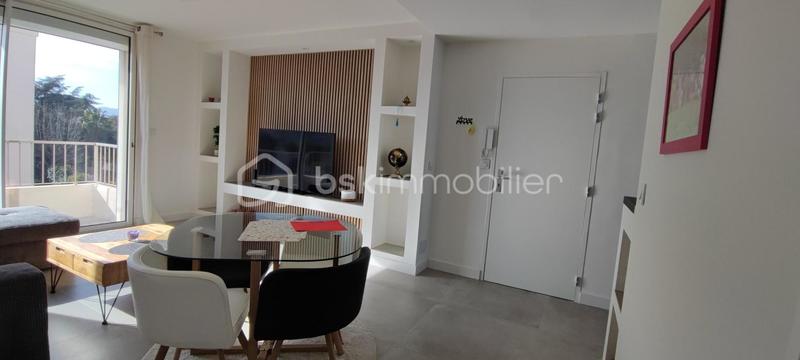 Appartement - 58 m² - 3 pièces