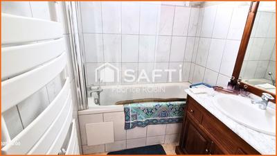 Maison - 136 m² - 5 pièces