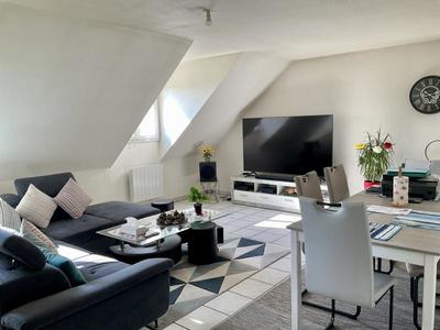 Appartement - 93 m² - 4 pièces