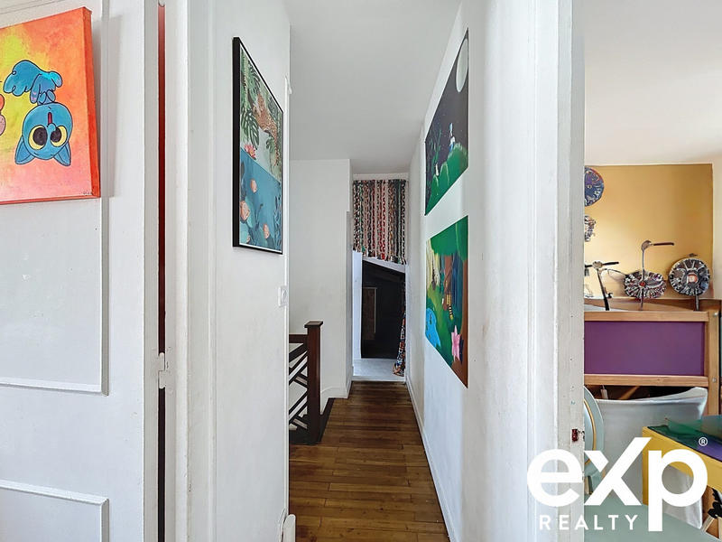 Maison traditionnelle - 116 m² - 8 pièces