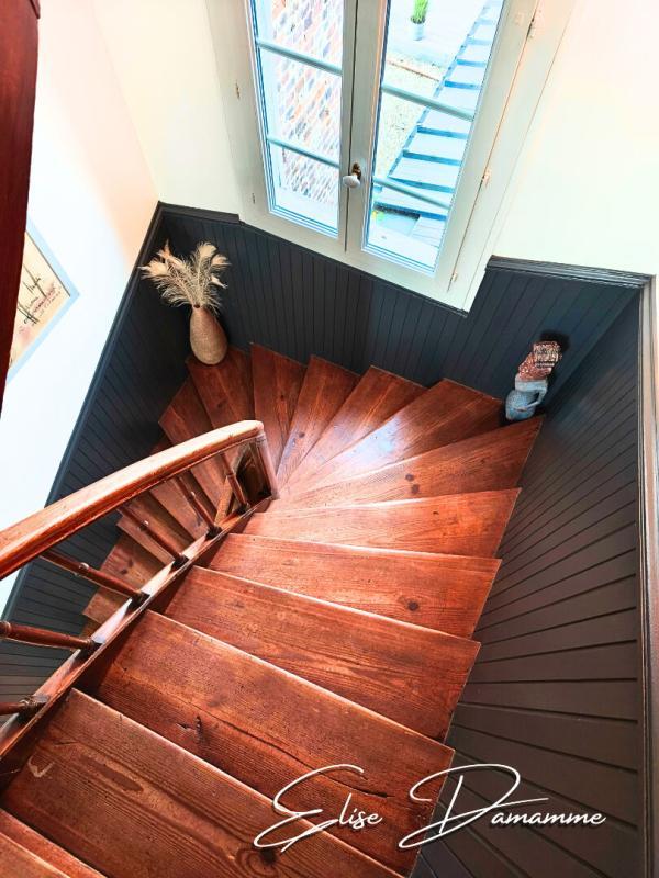 Maison - 203 m² - 7 pièces