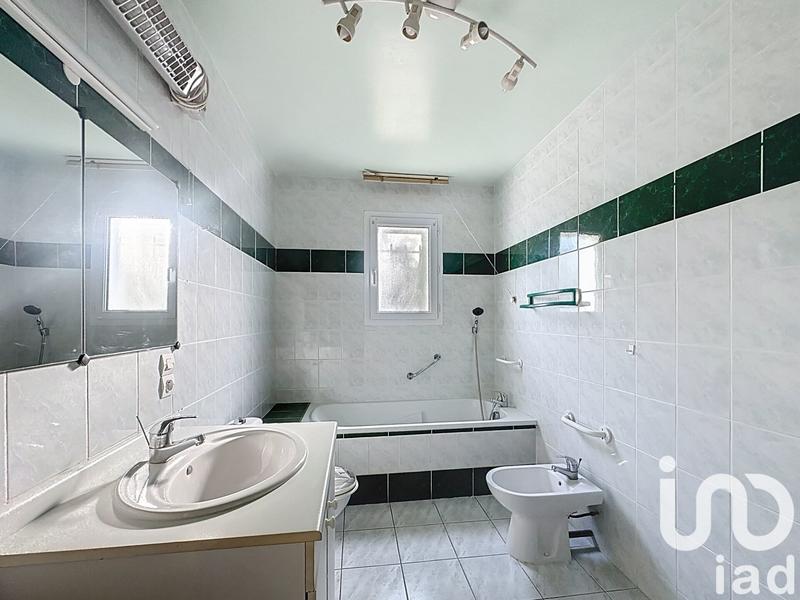 Maison - 112 m² - 4 pièces