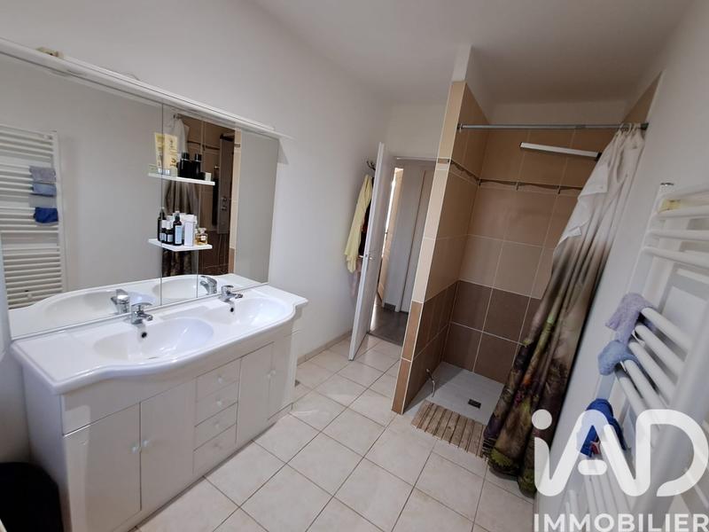 Maison - 98 m² - 4 pièces