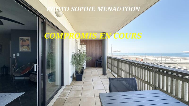 Appartement sur toit - 67 m² - 3 pièces