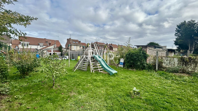 Maison de ville - 123 m² - 7 pièces