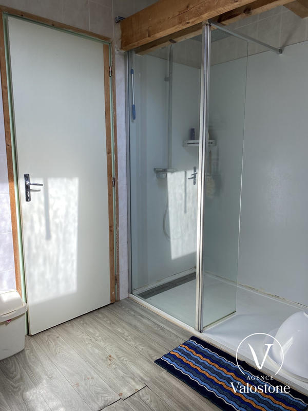 Maison traditionnelle - 125 m² - 6 pièces