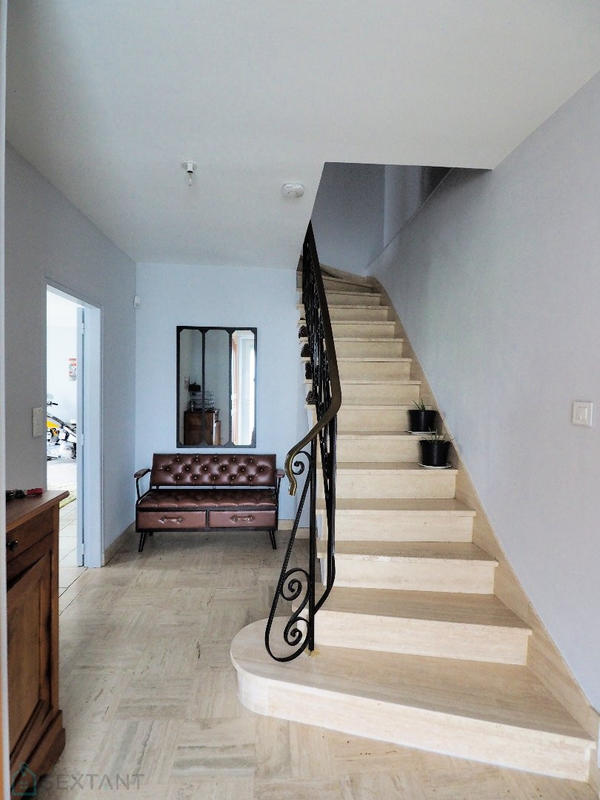 Maison - 147 m² - 7 pièces