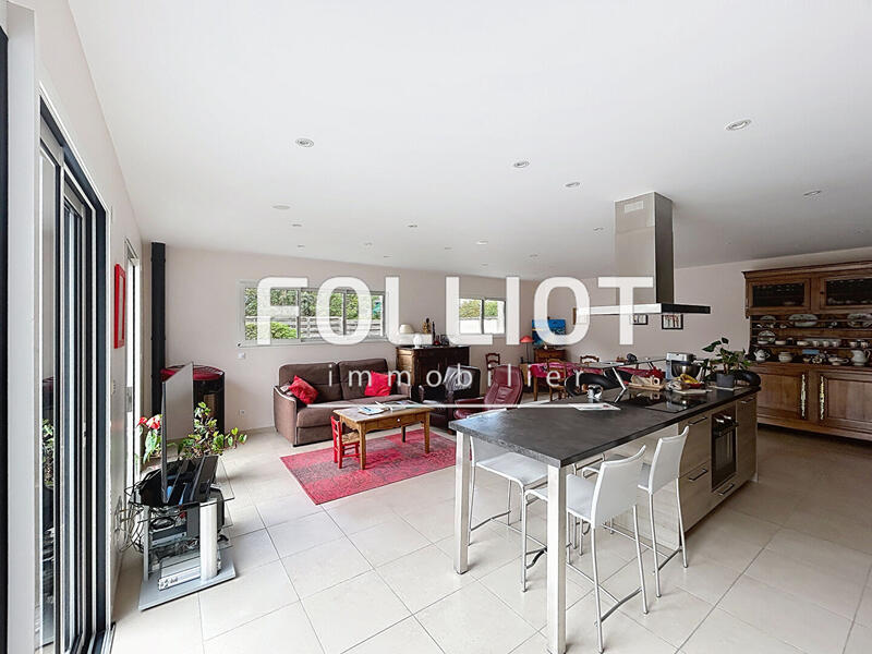 Maison - 124 m² - 6 pièces