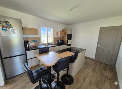 Maison - 111 m² - 4 pièces