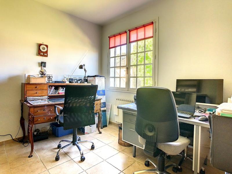 Maison - 185 m² - 5 pièces