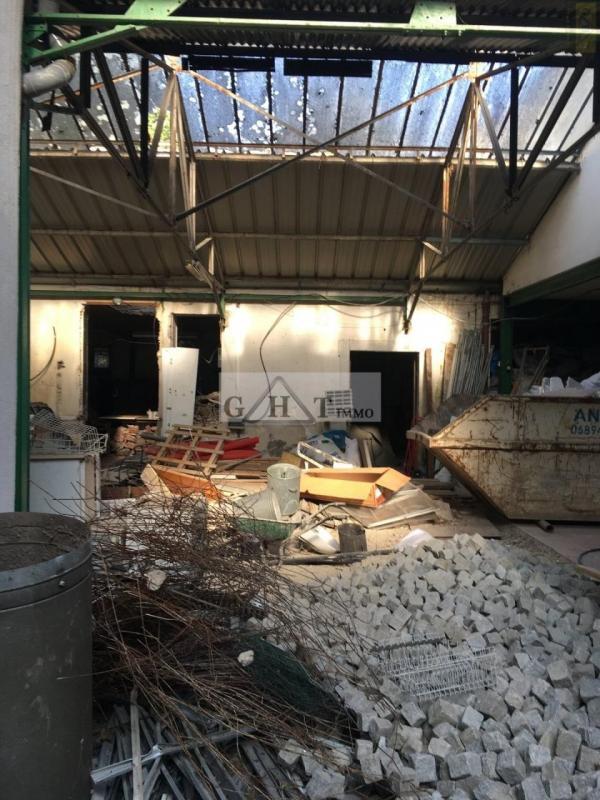 Entrepôt - 1 009 m²