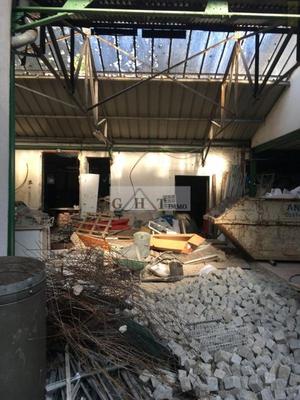 Entrepôt - 1 009 m²