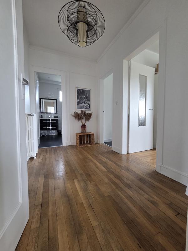 Maison - 114 m² - 6 pièces