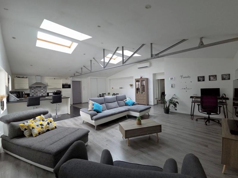 Appartement - 125 m² - 4 pièces