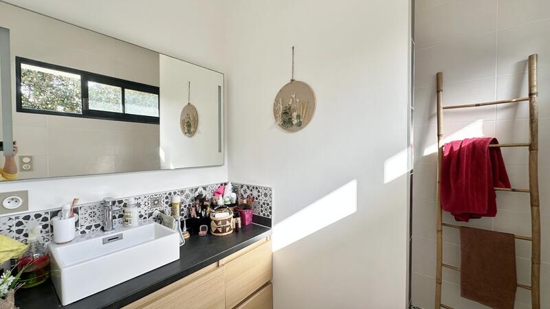 Maison contemporaine - 137 m² - 5 pièces