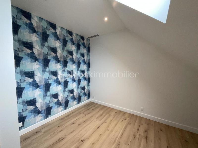 Maison - 82 m² - 5 pièces