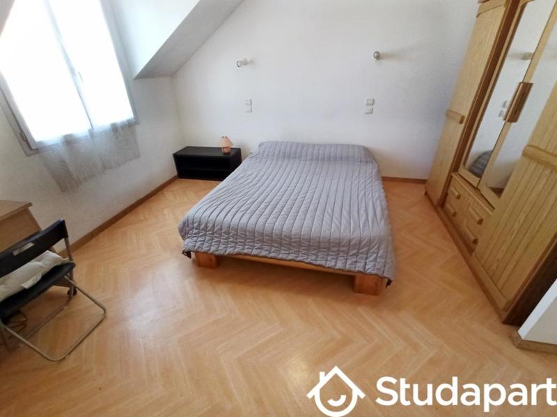 Chambre - 15 m² - 1 pièce