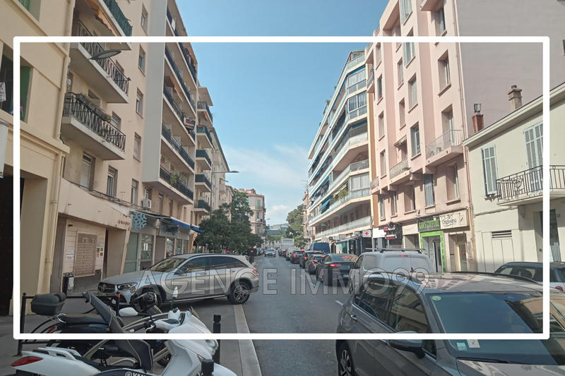 Parking / Garage - 13 m²