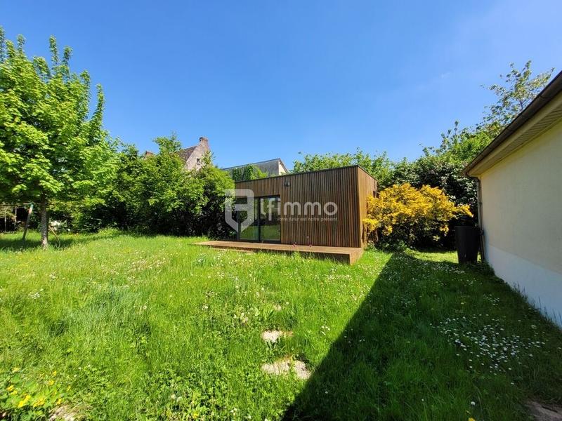 Maison - 147 m² - 8 pièces