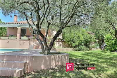 Villa - 160 m² - 6 pièces