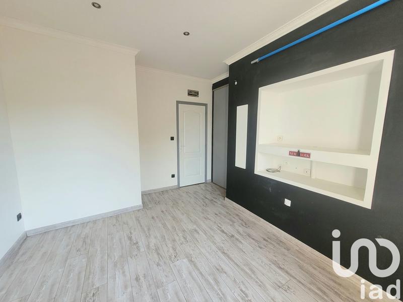 Maison - 189 m² - 8 pièces