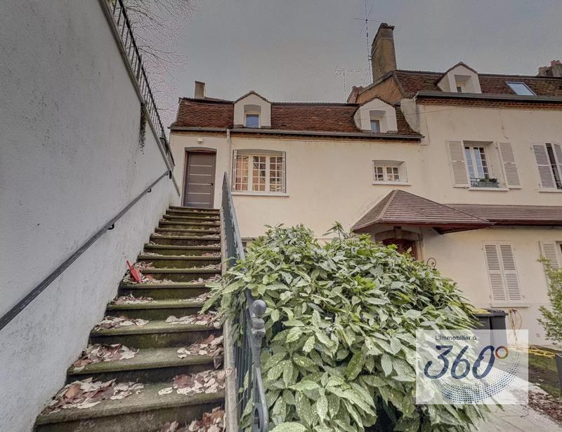 Appartement - 118 m² - 2 pièces