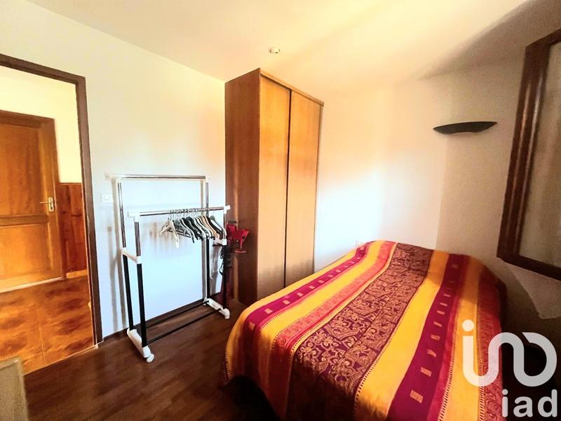 Maison - 200 m² - 9 pièces