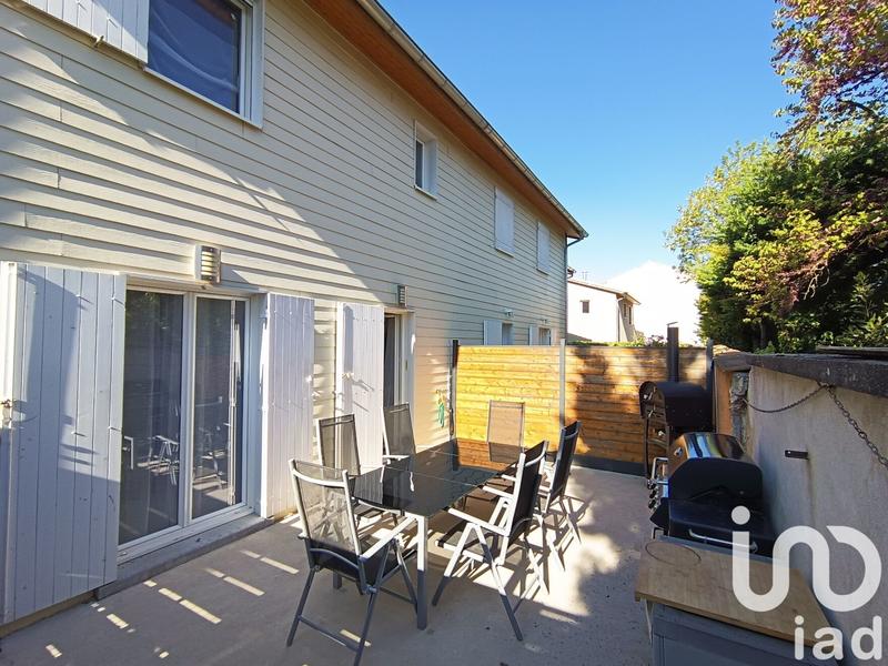 Maison - 93 m² - 4 pièces