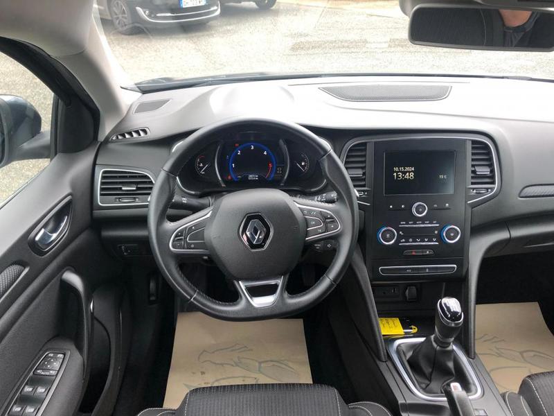 Renault Mégane IV Blue Dci 115 Business