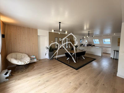 Maison - 170 m² - 7 pièces