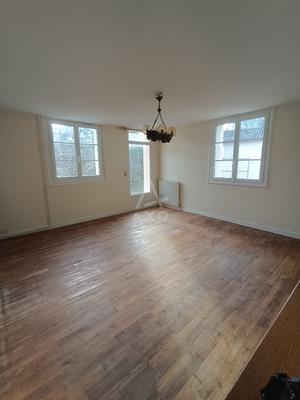 Maison - 103 m² - 4 pièces