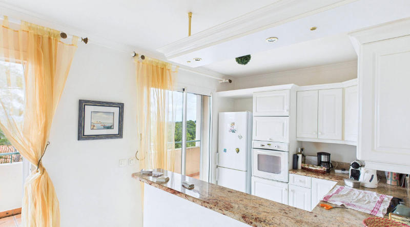 Appartement - 104 m² - 4 pièces