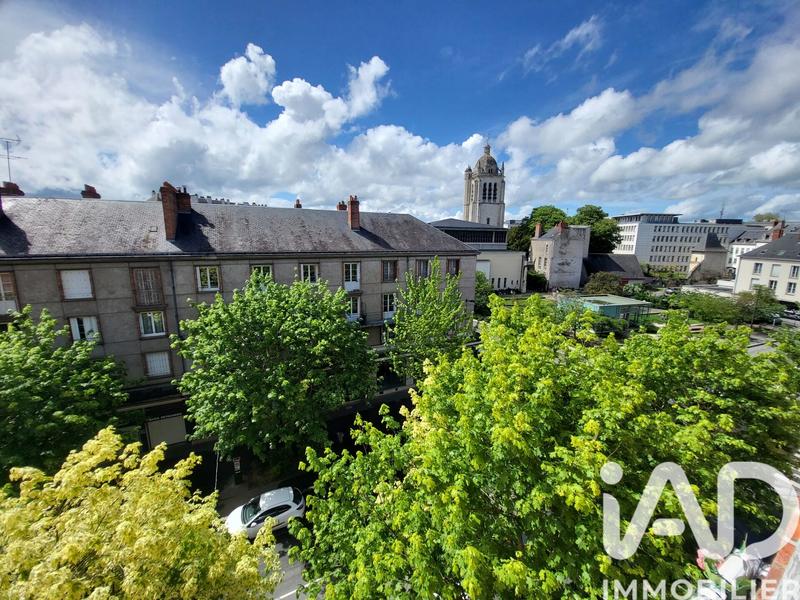 Appartement - 92 m² - 4 pièces