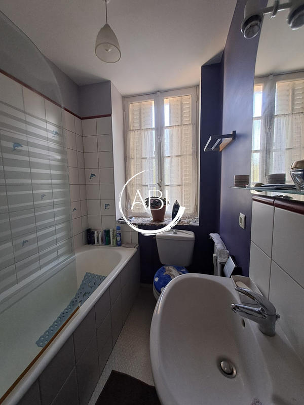 Appartement - 61 m² - 3 pièces