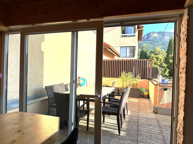 Appartement - 96 m² - 4 pièces