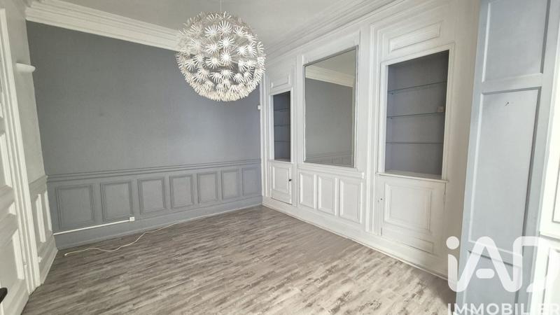 Maison - 198 m² - 8 pièces