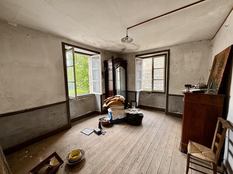 Maison - 138 m² - 8 pièces