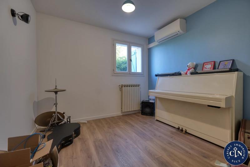 Maison - 157 m² - 5 pièces