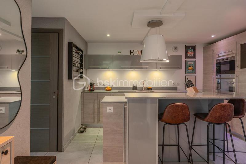 Duplex - 87 m² - 4 pièces