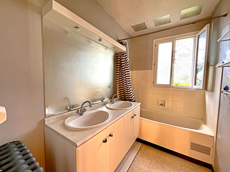 Maison - 91 m² - 5 pièces